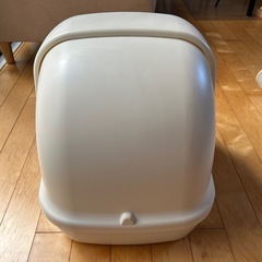 猫のトイレの画像