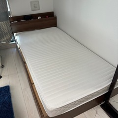 シングルベッド　木製　無料