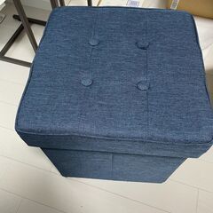 収納用椅子の画像