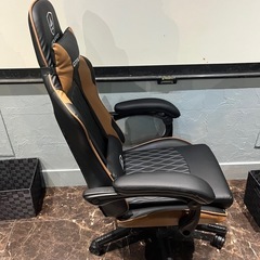 ゲーミングチェアの画像