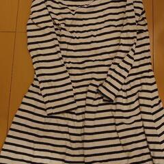 320円