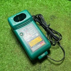 ヤマダ EG-400B 充電式グリースガン【市川行徳店】【店頭取引限定】【ジャンク】管理番号：IT7X3OOKAYI4の画像