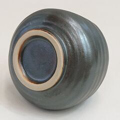 【中古品】【長期保管品】一輪挿し　鼠色/緑色　花瓶　陶器製の画像