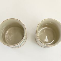 【中古品】【長期保管品】 湯呑２客 記念品　九谷焼 覚山の画像