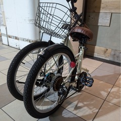 1年落ちの折りたたみ自転車 の画像