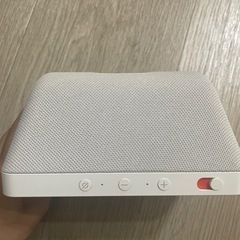 Amazon Echo Show 5 Alexa ホワイト 本体 + 純正充電器の画像