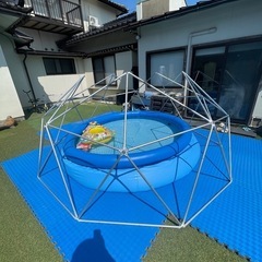 ジオデシックドーム【直径 約4m 高さ 約 2m】の画像