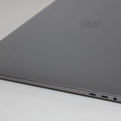 MacBook Pro（15インチ,2017）256GB/16GB〈MPTR2J/A〉⑤の画像