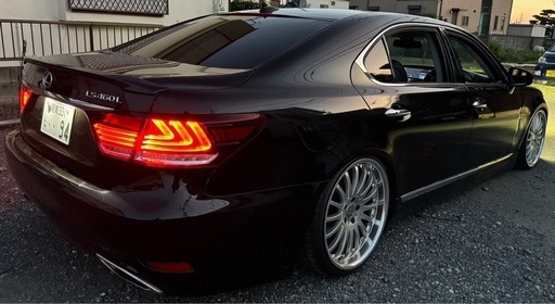 車のパーツ LS460