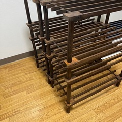 木の棚の画像