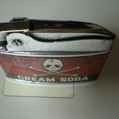 値下げ【レトロ　クリームソーダ 原宿 オイル ライター 美品 年代物 ビンテージ vintage　希少】 の画像