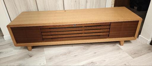 北欧風テレビボード