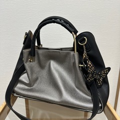 ハンドバッグ/ショルダーバッグ