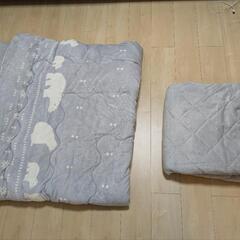 コタツの掛けと敷