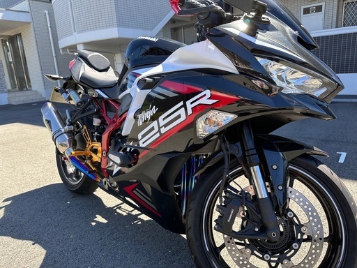 【極美品】ZX-25R SE カスタム総額 70万円以上