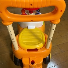 アンパンマン　車　おもちゃの画像