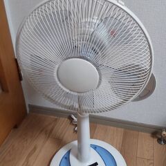 扇風機（リモコン付き）