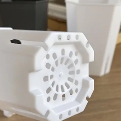 プラスティック製鉢 5個セットの画像