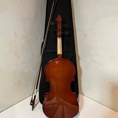 バイオリン　４／４サイズ　ケース付き
の画像
