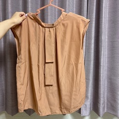 今週中！　ブラウス