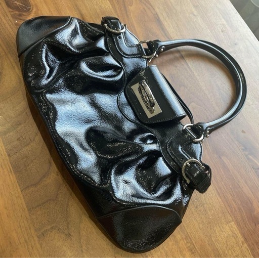 極美品　フェラガモ　Salvatore Ferragamo ショルダーバッグ