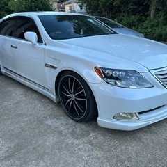 レクサスLS460 LS600仕様の画像