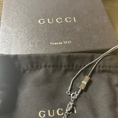 GUCCIネックレス箱付き