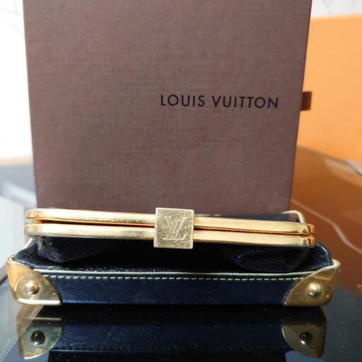 ルイヴィトンがま口財布
