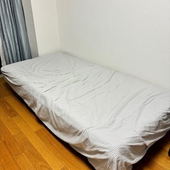 ニトリ脚付きマットレスの画像