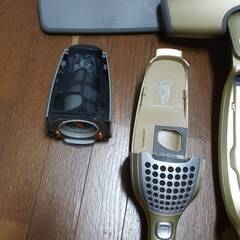 エレクトロラックス コードレス 掃除機 エルゴラピード Electrolux ergorapido 充電式スティッククリーナー 動作確認済 ジャンクの画像