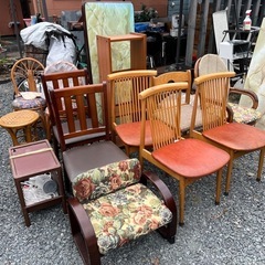 木製ブランドダイニングチェアー　　入荷