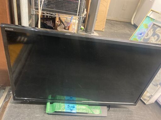 ☆中古￥11,800！SHARP　32インチ液晶テレビ　家電　2015年製　LC-32H20型　【BI120】