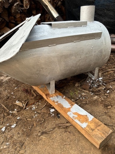 多少値引きします薪ストーブ。70センチくらいまでは木入ります