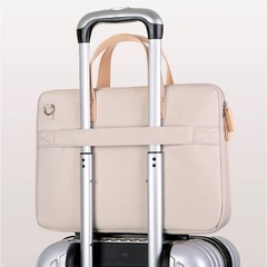 ビジネスバック　PCバックの画像