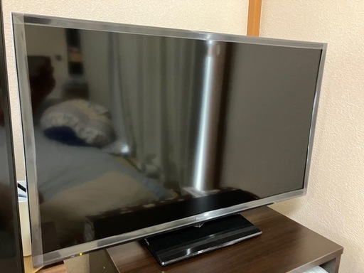 Panasonicハイビジョン液晶テレビ32V型設置して3日程度ほぼ新品