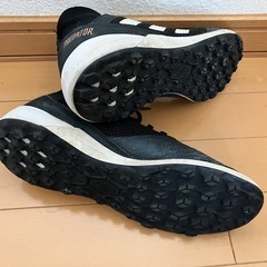 adidasプレデター の画像
