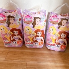 オムツ　パンツL プリンセスの画像