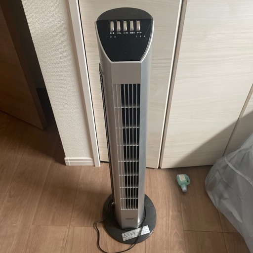 タワー扇風機