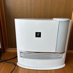 シャープ　加湿セラミックファンヒーター