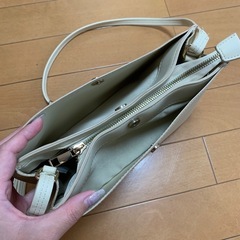 値下げ！ショルダーバッグ　かばん　カバン　鞄　斜め掛け　バッグ　レディース　女性の画像