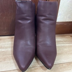 ショートブーツ