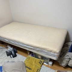 シングルベッド
の画像