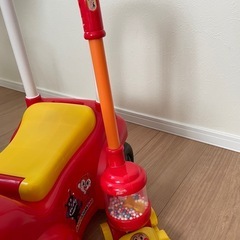 アンパンまん　車　おもちゃの画像