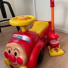 アンパンまん　車　おもちゃの画像