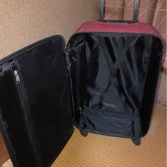 キャリーケースの画像