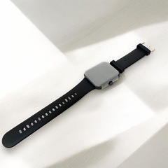 【新品未使用】　スマートウォッチ　ブラック