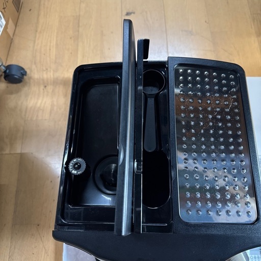 DeLonghi デロンギ 全自動コーヒーマシン ESAM1000SJ【F00808】