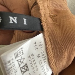 大人用スカートの画像