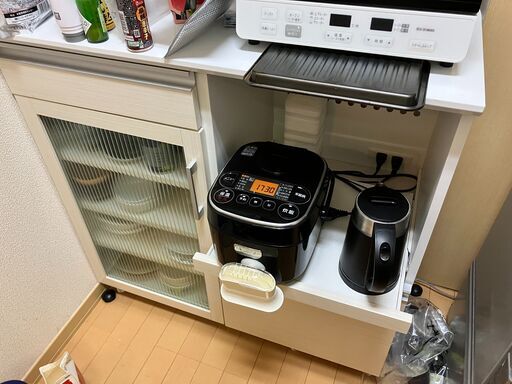 【価格3,800円に下げました】キッチンカウンター・キッチンワゴン・食器棚 幅90cm