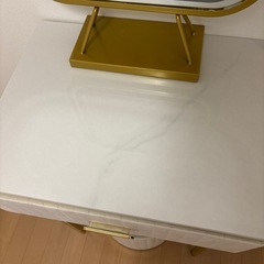 ドレッサー未使用